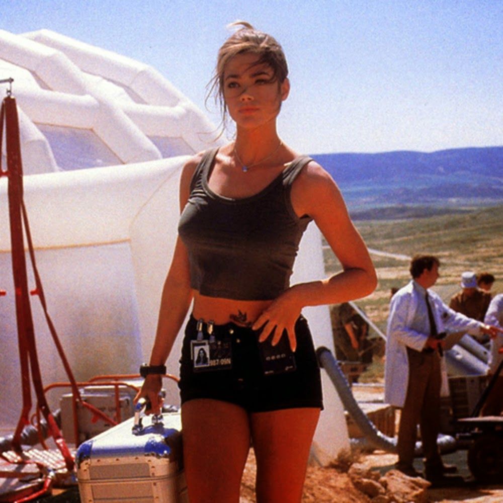 The World is Not Enough (1999)